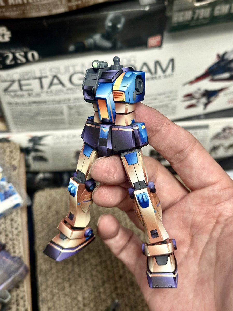 陸島条野 tweet media