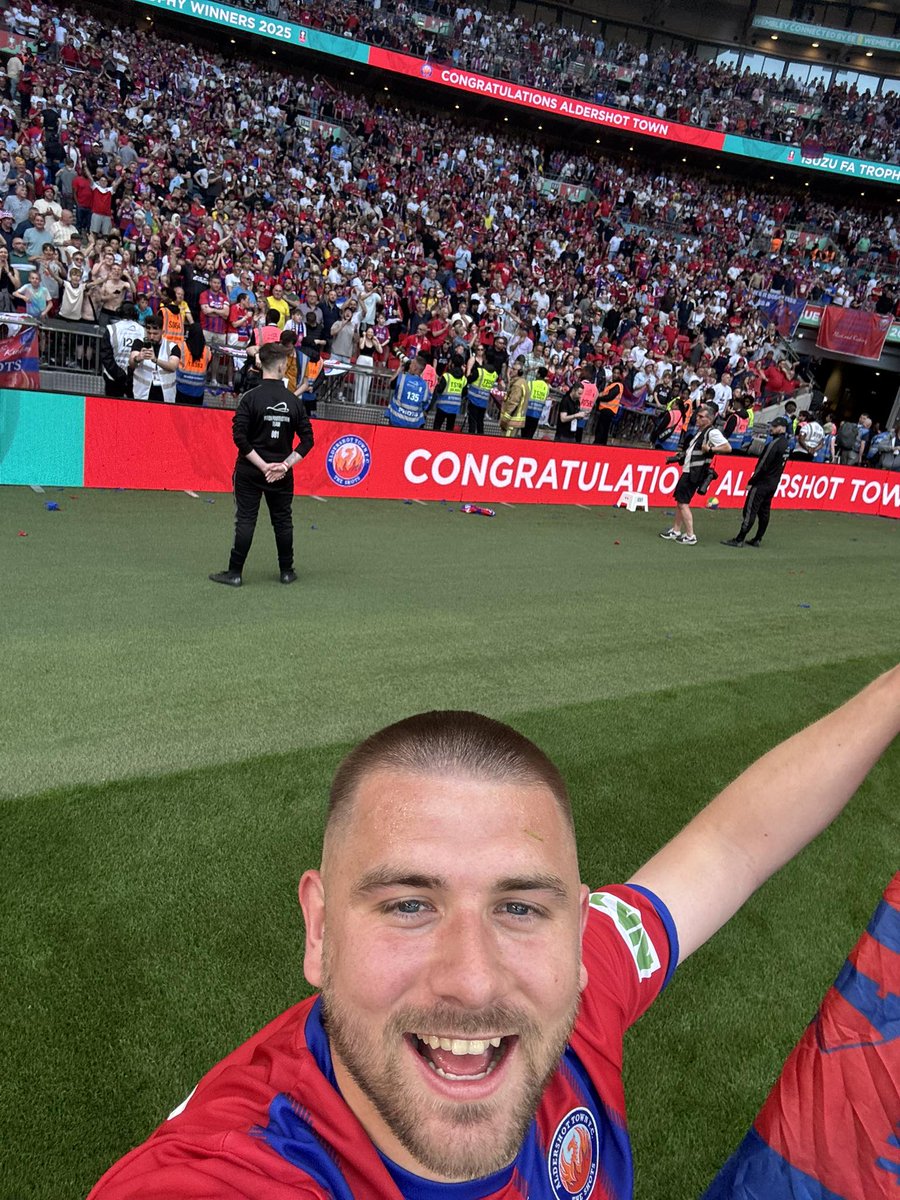 Aldershot Town FC tweet media
