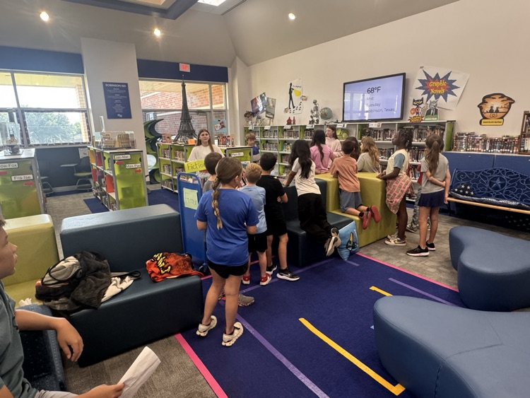 Robinson Elementary tweet media