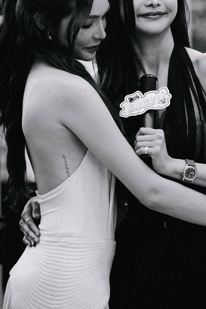 ㅡ KIM B. smiley Ი𐑼 ㅡ tweet media