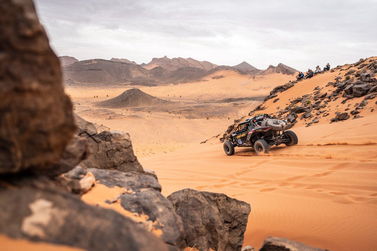 MarocRallye's tweet photo. Ici, la nature impose ses règles... A vous de les défier 🔥🏁
#rallyedumaroc #rallyedumarocclassic #rdm2026 #rdmclassic2026 https://t.co/DSb3LeHD3e