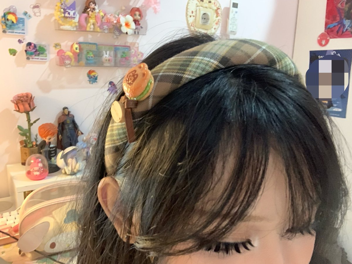 ilovetoast tweet media