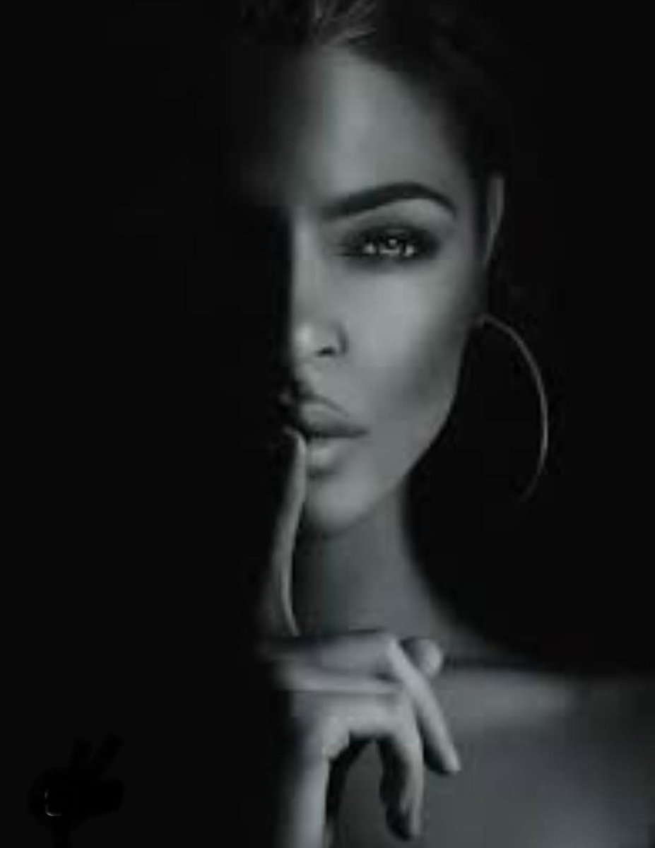 s🖤 tweet media