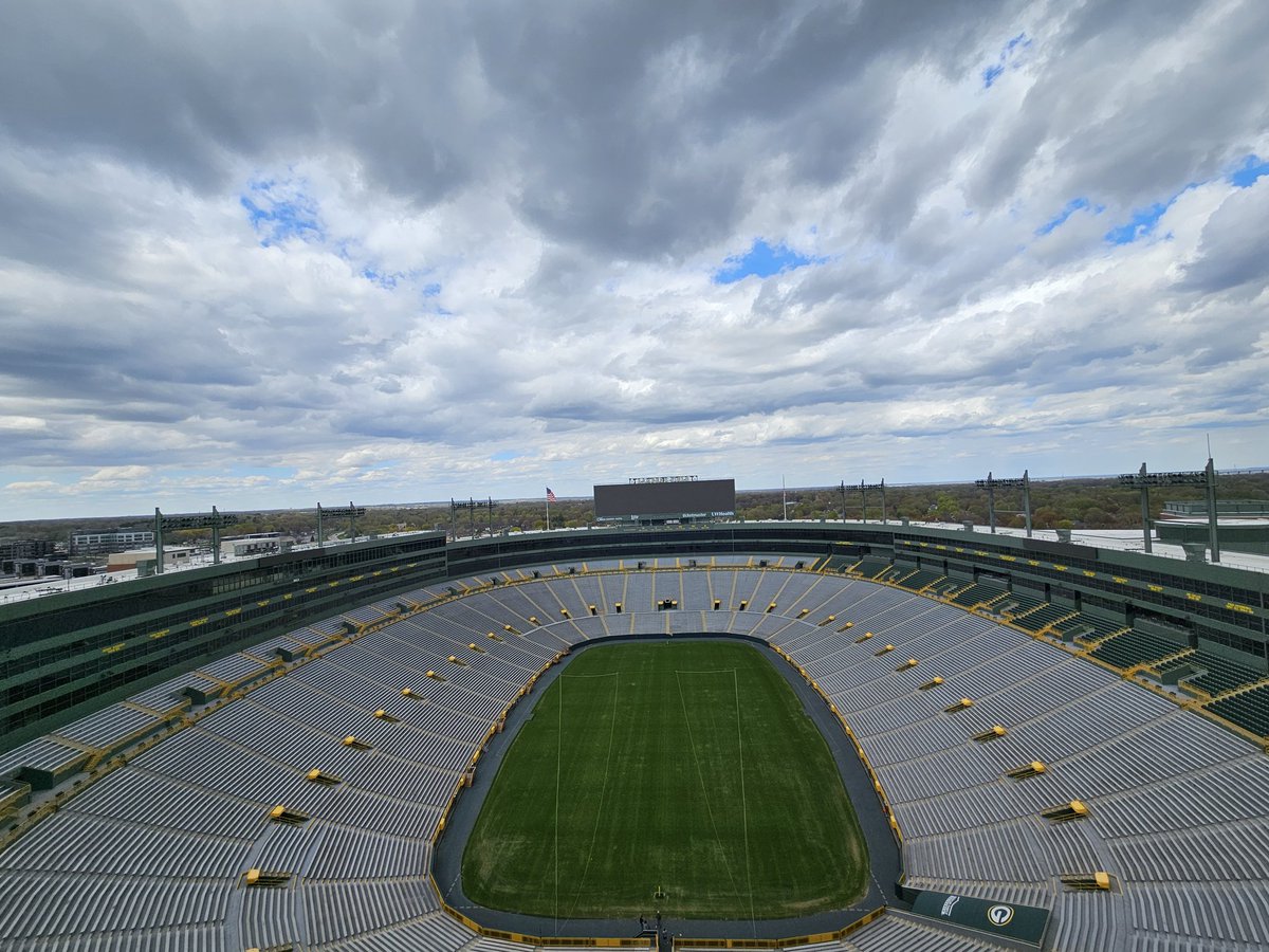 Fully_Sent's tweet photo. @packers @Ticketmaster Go Pack Go! https://t.co/1QcgtoaQc1