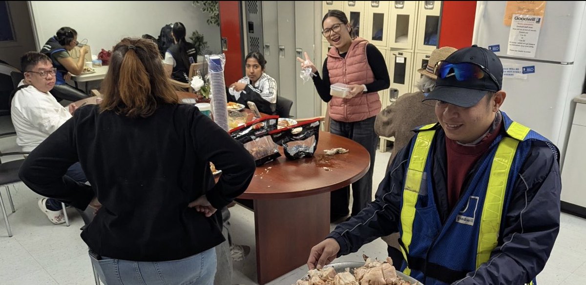 DaleMonaghan's tweet photo. Last week was a wrap for Goodwill week, and what a week it was for Goodwill Alberta!
All across the province, we celebrated our amazing team and incredible donors. Celebrating Goodwill week reminds us of all the amazing people behind the impact, who truly make a difference! https://t.co/tnjkoqPbsk