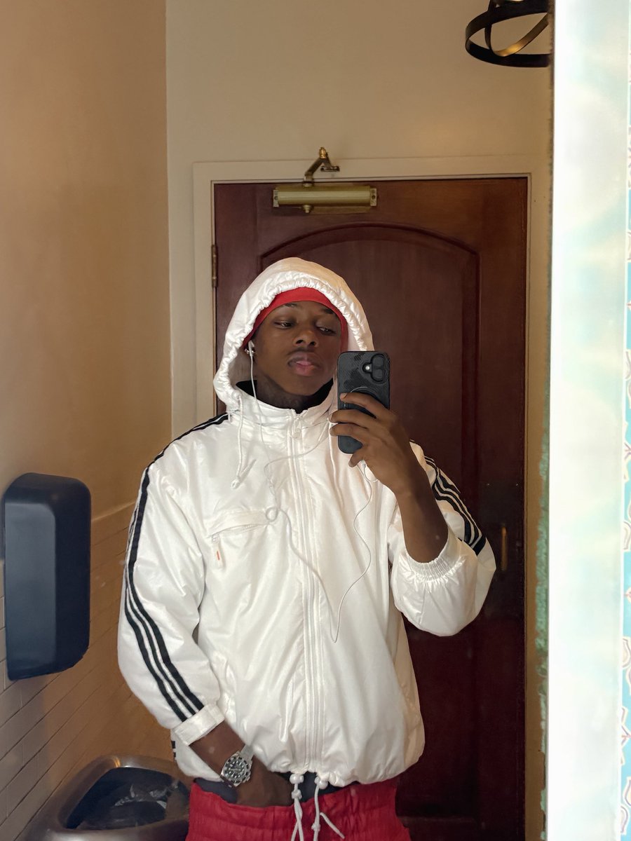 bosslevelgod's tweet photo. https://t.co/sIB3XSwV3i