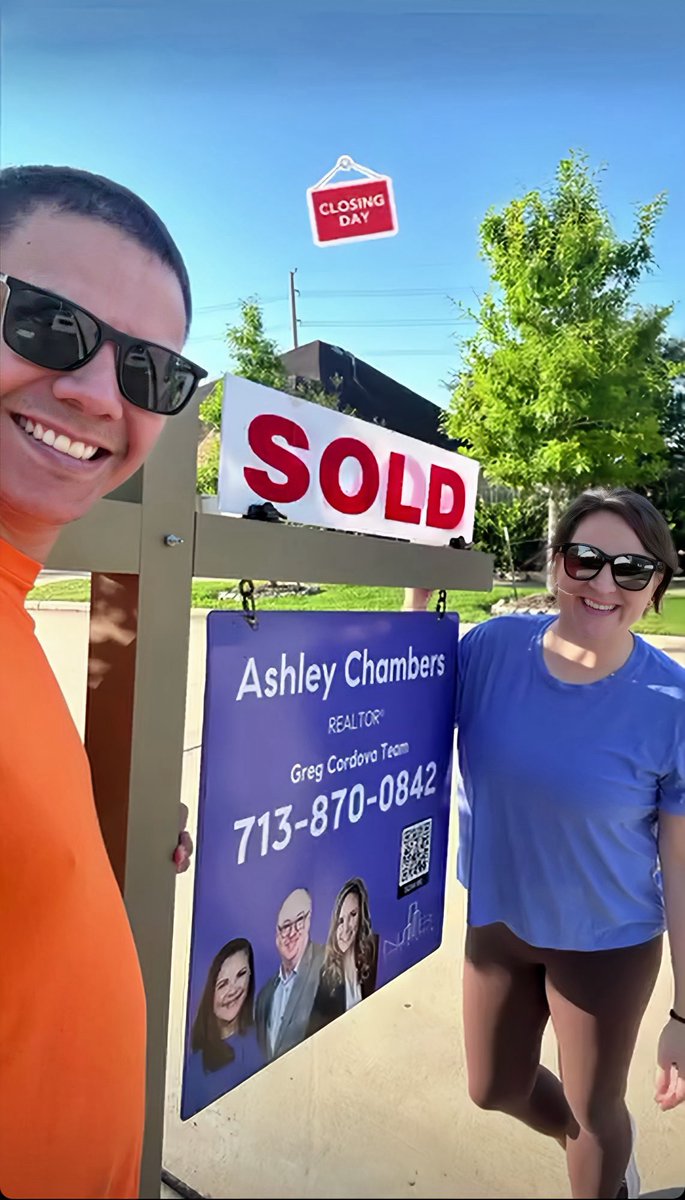 AshleyNB_Realty's tweet photo. ✨CONGRATULATIONS ✨👏 to my amazing *VERANDA* sellers!! 🎉🏡

#SOLD #JustSold #Veranda #VerandaRealtor #NeighborhoodRealtor #RichmondTX  #FortBendCounty #AshleyNBRealty #NBEliteRealty #GregCordovaTeam 

FB: @AshleyNB.Realty
NB Elite Realty, LLC
📲 713-870-0842
📲 832-457-3011 https://t.co/ocAHqVD0oL