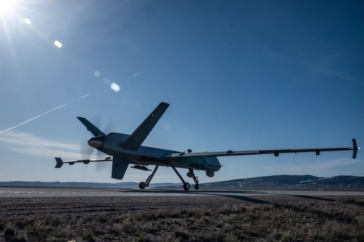 roger_oshea's tweet photo. Mq-9 Reaper.. how dumb are these people filing this stuff away?? https://t.co/Nwf62t2d5T