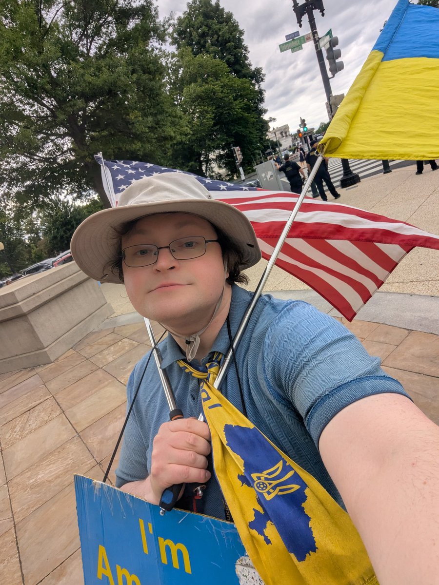 Ukraine Rally DC 🇺🇸🇺🇦 tweet media