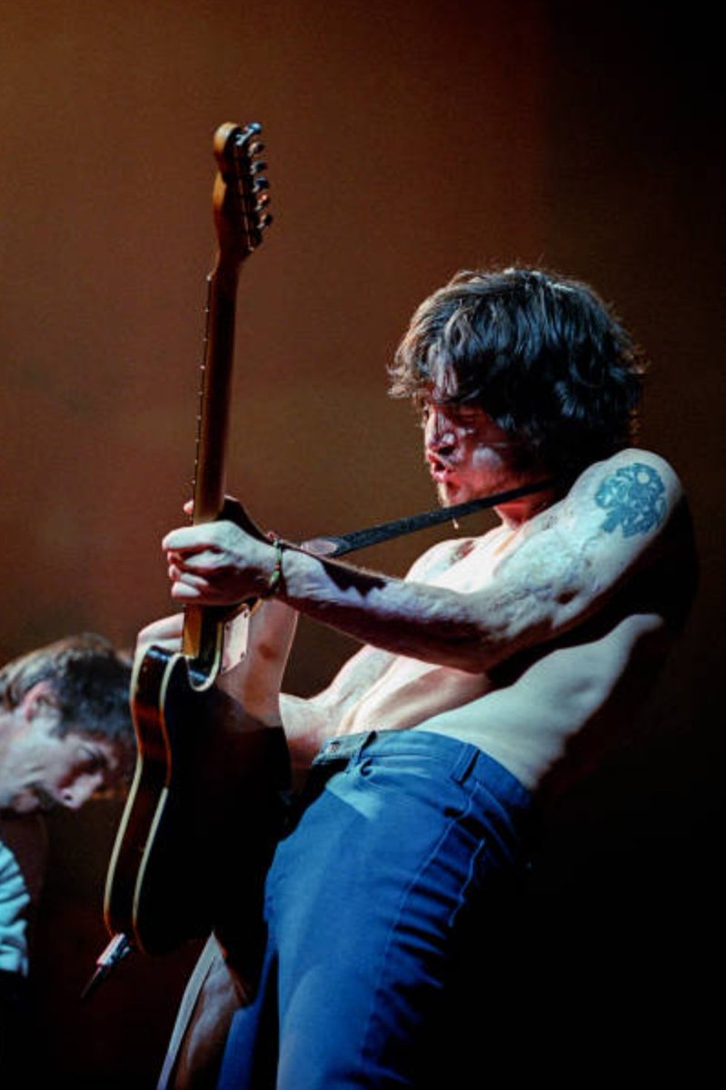 DAILY JOHN FRUSCIANTE tweet media