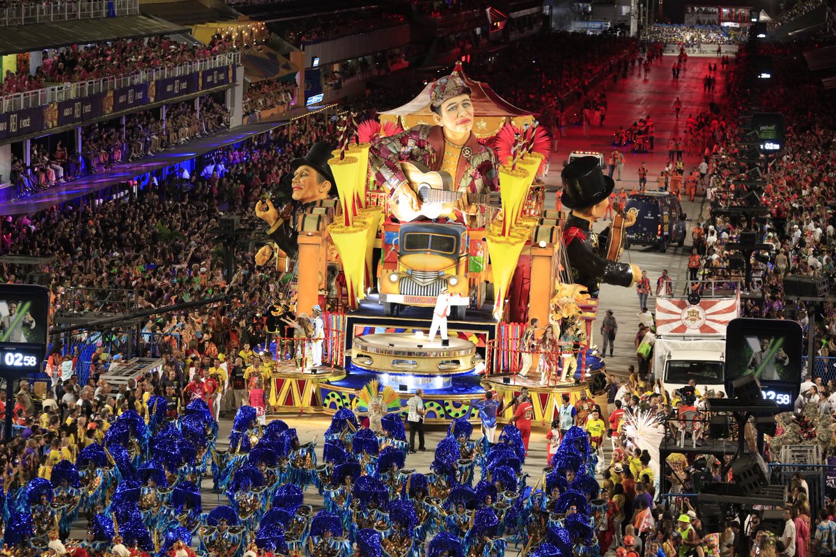 GRESUPP's tweet photo. Hoje é dia de #TbtdoTigre e de relembrar um capítulo inesquecível da nossa história!

No Carnaval 2024, levamos para a Marquês de Sapucaí o enredo “Lunário Perpétuo: A Profética do Saber Popular”

Quem aí também sente saudades desse desfile? https://t.co/7nSHtoux4z