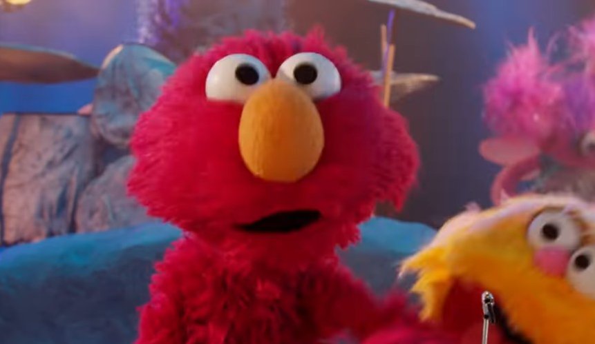 s26478's tweet photo. @CartoonsOTMoon Elmo: elmo esta muy feliz ahora 😃 https://t.co/QcP907Zu84