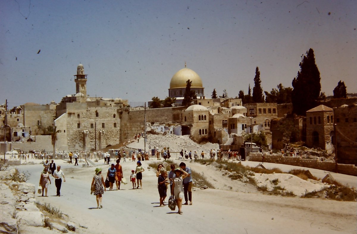 Multied's tweet photo. 78 Years Ago today Israel declared its independence, today we wait President Trump’s decision on whether bombs and missiles start flying. Are we still independent?
https://t.co/287gc8BOvS https://t.co/xFuR8pqnEY