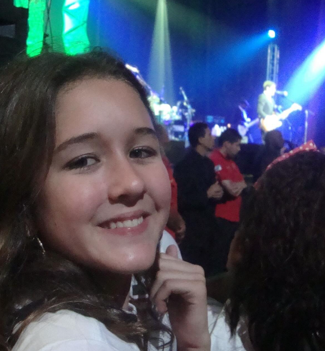 BeatrizDuncan's tweet photo. @santander_br Vou a shows, acampo no entorno, passo em hotéis. Quase 20 anos vivendo essa loucura gostosa de ser fã! #SMUSIC https://t.co/12xqgTfFhX