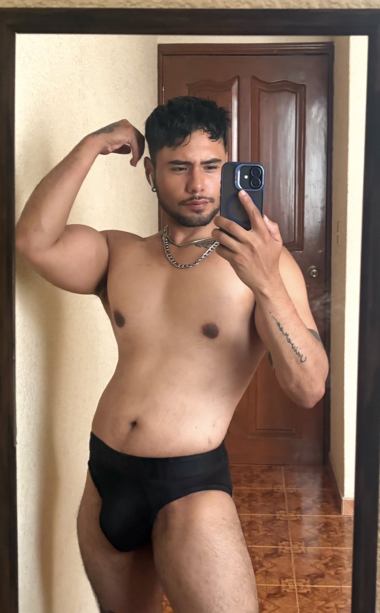 imrickysolis's tweet photo. 🤙🏽🔥 https://t.co/tGsFFmW8ZK