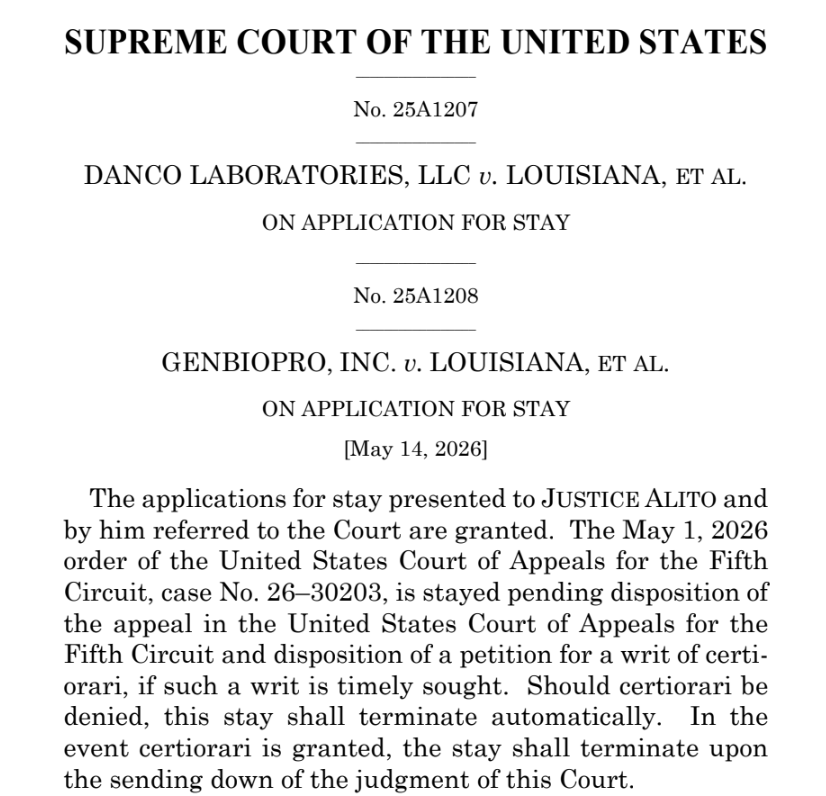chrisgeidner's tweet photo. BREAKING: SCOTUS stays the Fifth Circuit's mifepristone stay order, keeping mifepristone available on current terms.

Thomas and Alito file separate dissents.

Background: https://t.co/aXjGQejOiA https://t.co/RujVe92hAN
