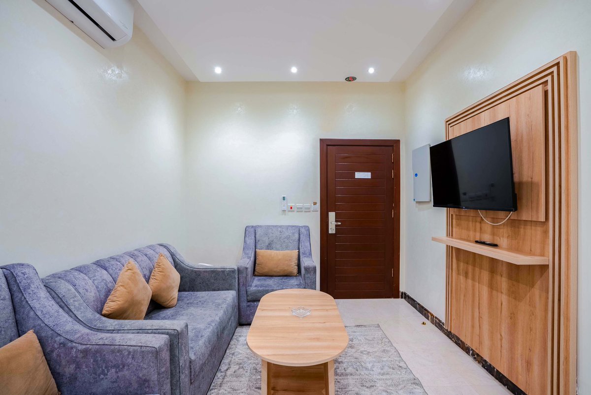 Rental_Smart_'s tweet photo. 🏠 Looking for a perfect home in Jeddah?

Premium apartments available in Al-Faisaliyah District! 📍

✅ Flexible stays: Monthly &amp; Annual rentals
✅ Prime location: Easy access to key areas
✅ Best rates in the market
✅ Managed by professionals

Don’t miss out on this deal! https://t.co/qDBuKTT9pv