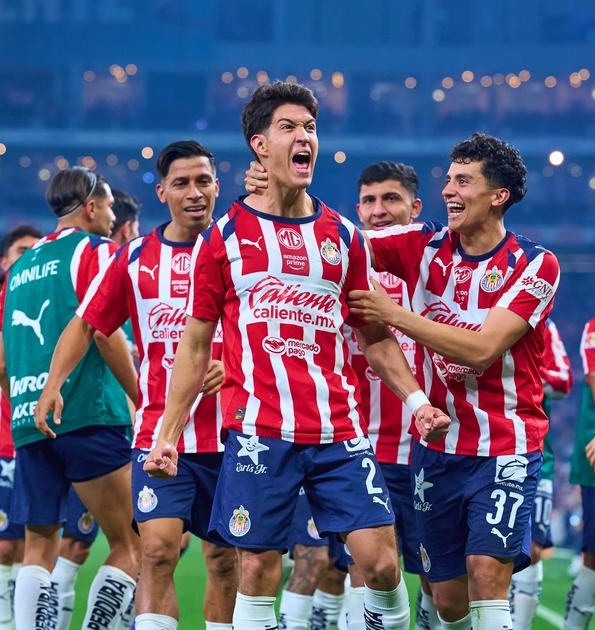 ChivasXtra_'s tweet photo. ‼️🚨BREAKING.

Pese a salir con molestias en el partido de ayer ante Cruz Azul Diego Campillo, Efrain Alvarez, Richard Ledezma y José Castillo estan al 100% y serán considerados para el partido de vuelta. 🐐🇨🇵 https://t.co/AfR4aflrM5