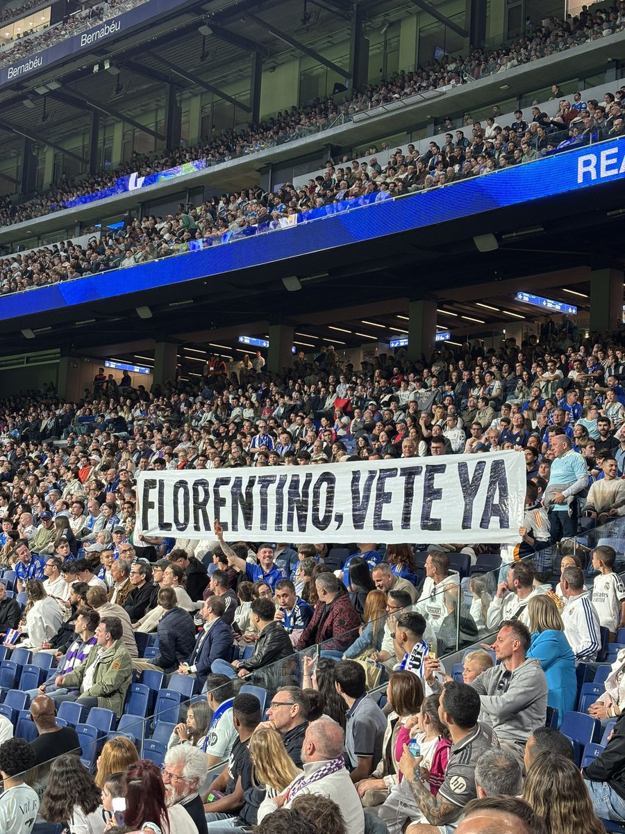 casualrmcf's tweet photo. #FlorentinoDimisión https://t.co/TUxYqYOnxS
