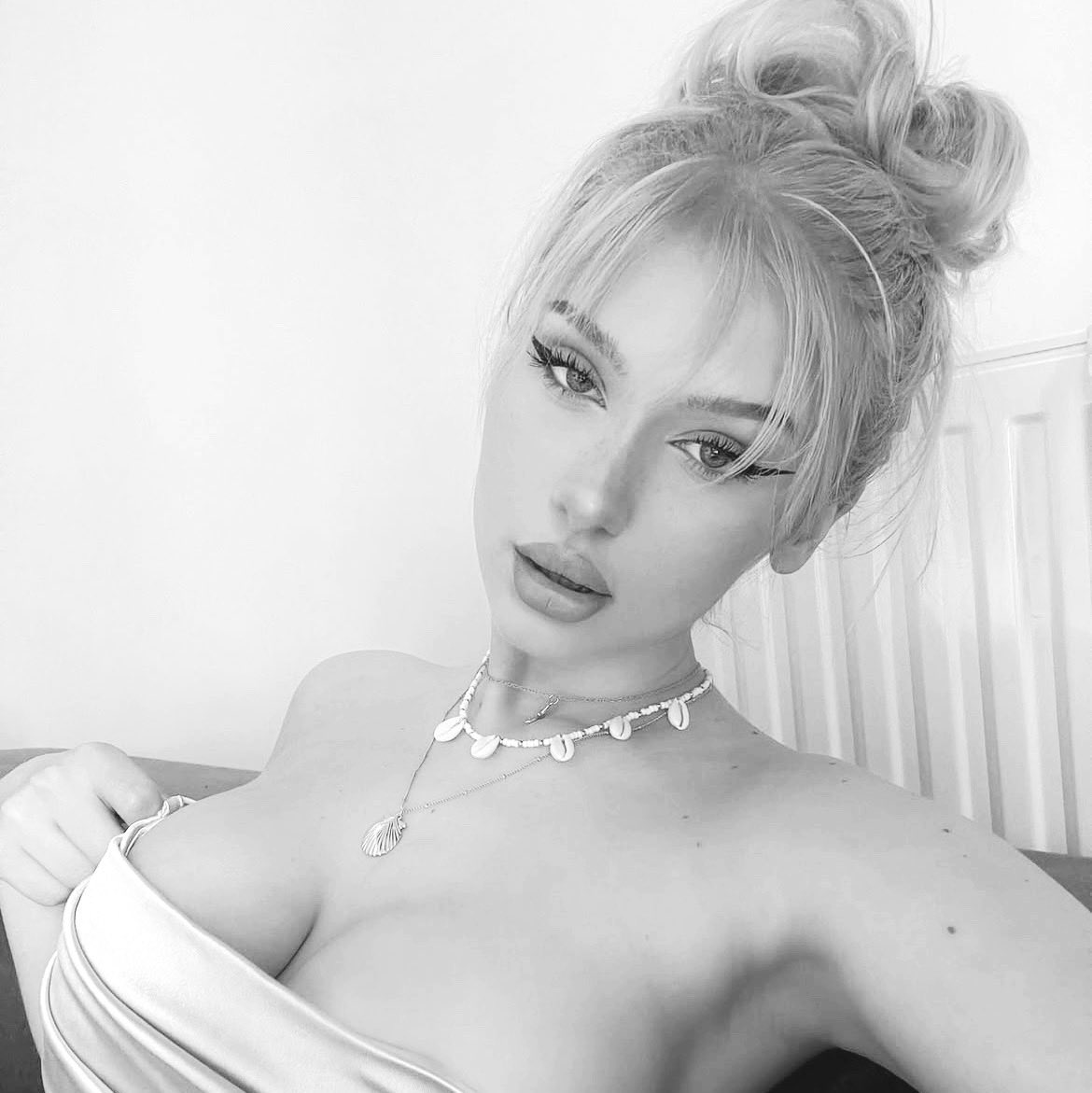 Milenka. tweet media