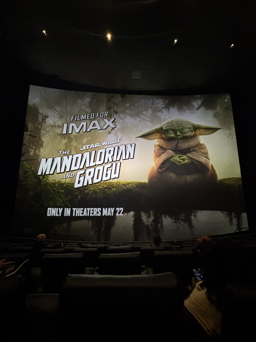 BussellSamuel's tweet photo. It’s #StarWars time!!
Reaction coming later tonight and full review coming next week!! #TheMandalorianandGrogu #TheMandalorian https://t.co/oa1L377dQx