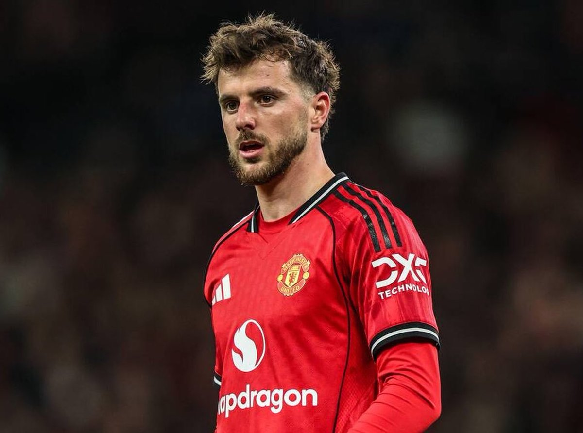 mufcmpb tweet media