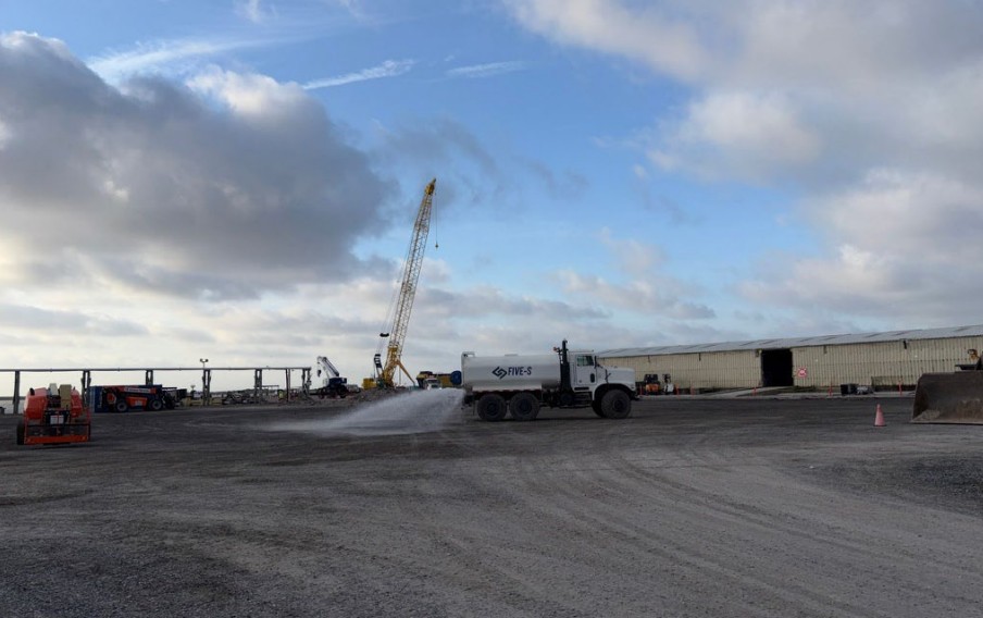 SergioChapa's tweet photo. 🇺🇸 Snapshots of the site prep work at Commonwealth LNG in Louisiana

More details at https://t.co/BPoptzQsKr

The SOLD OUT project is still considered as pre-FID but moving forward...

#LNG #ONGT #NatGas #Shale #OOTT #Houston #SWLA #Louisiana https://t.co/rzRORavNh1