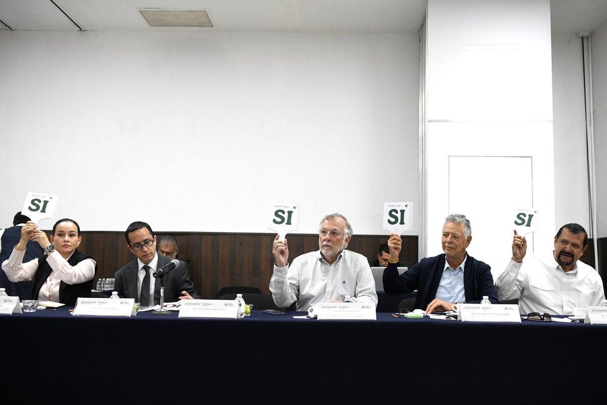 Iván Escalante tweet media