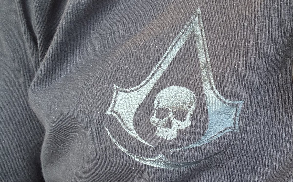 Falconswift87's tweet photo. Today I visited the Ubisoft UK office ⚔️ 

Thank you very much for inviting me to play Assassin’s Creed Black Flag Resynced 👀 🏴‍☠️ https://t.co/6Kc4gbnZ0n