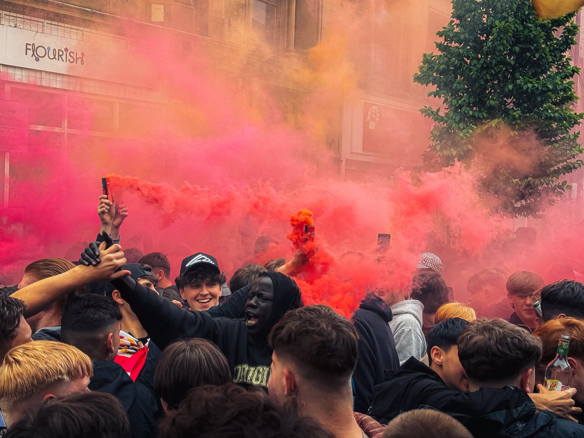 bcafctalhah's tweet photo. What an unbelievable season it's been. Cannot complain at the outcome, we'd all have snapped your hand off at the start of the season for what we've experienced since August. 

Roll on next season.

Alexander's Bradford Army.

Greatest. Club. On. Earth. 

#BCAFC https://t.co/DWKq7a4LIo