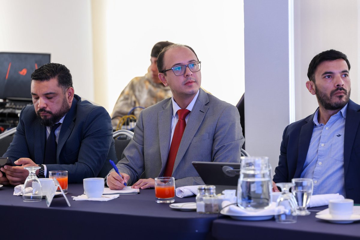 SECCATID's tweet photo. ➡️El pasado 12 de mayo, el Secretario Ejecutivo de #SECCATID Lic. Hugo Saravia Meda participó en la Primera Reunión Ordinaria del Consejo de Atención y Protección al Migrante -CAP- https://t.co/jeTlWhqe8l
