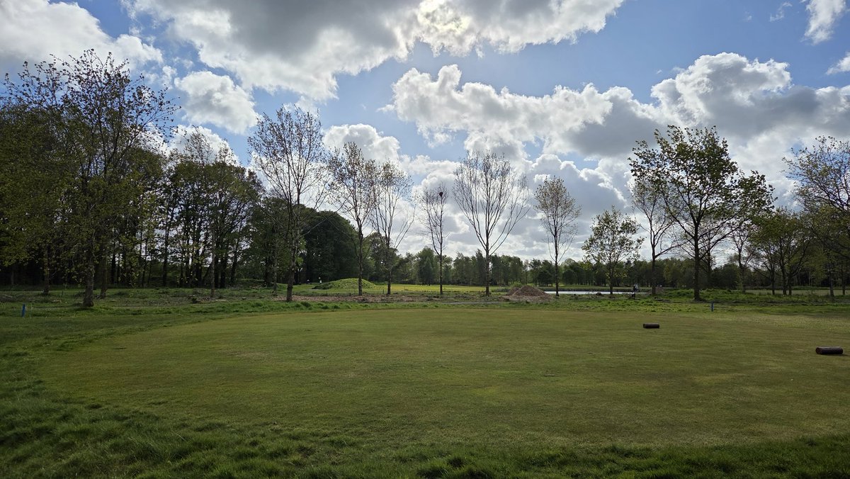 KellyPrc's tweet photo. Every year we go back to @GalgormGolf and they've always spent the winter making significant upgrades to the course. This time a massive tree clearing project opening up views across the course. A totally different playing experience #golf @UlsterPressGolf https://t.co/GODBU8ZUPi