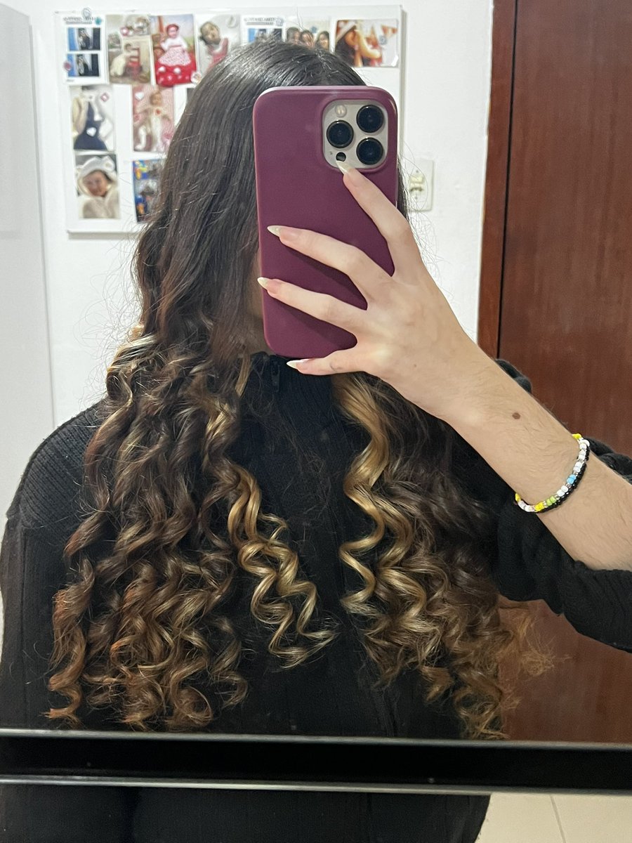 infernqz's tweet photo. uma princesa linda passando na tml de vocês (quero elogios pro meu cabelo tá https://t.co/7gPgKMXhRO