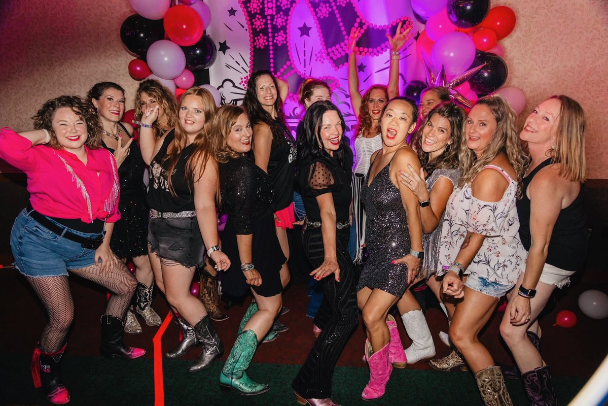Boot Boogie Babes tweet media