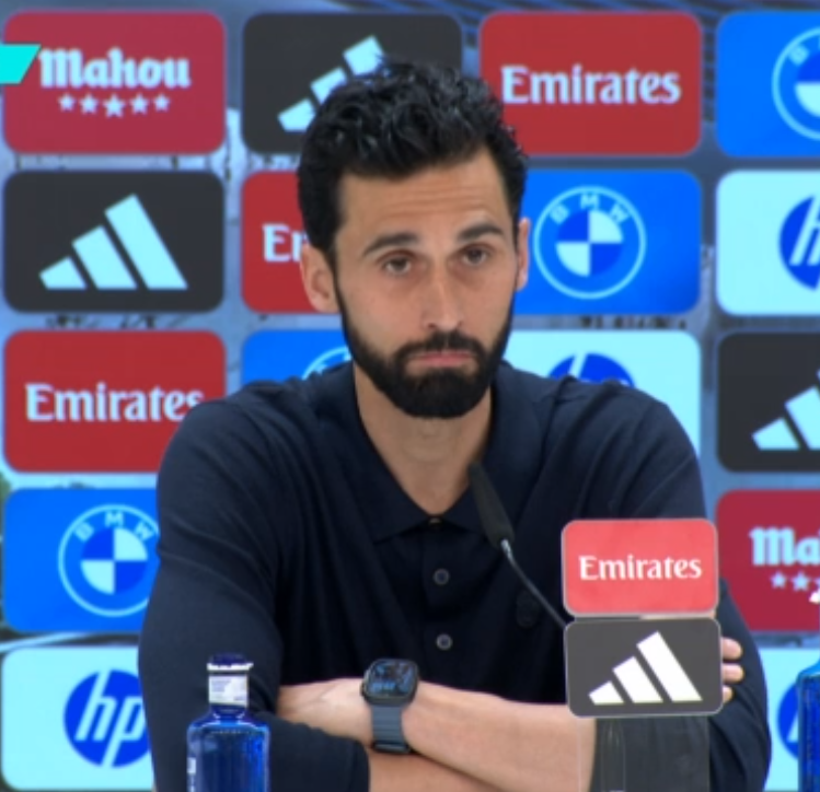 theMadridZone's tweet photo. 🚨 Alvaro Arbeloa: "I'm Real Madrid coach and I decide who plays and who doesn't, no matter what their name is." https://t.co/rtRvjeKyE9