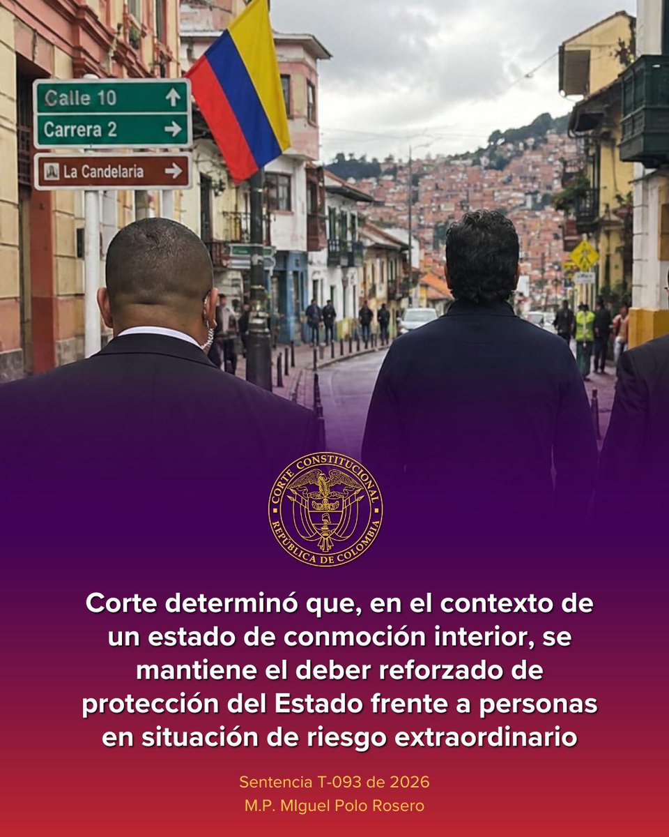 CConstitucional's tweet photo. #LaCorteInforma | La Corte reiteró que, aun en conmoción interior, el Estado debe proteger a quienes enfrentan riesgo extraordinario. La UNP no puede modificar esquemas sin una valoración integral, individualizada y debidamente motivada.

1/2 https://t.co/d78J2jXRXl