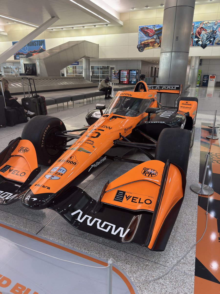 MikeBostic72's tweet photo. This. Is. May.  @IMS #ThisIsMay https://t.co/20P6TPUV6I
