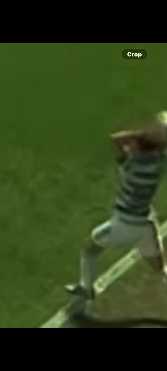 colinhalliday's tweet photo. @fpl_tactician It was a foul throw 👍 https://t.co/HHV6JTiI6W