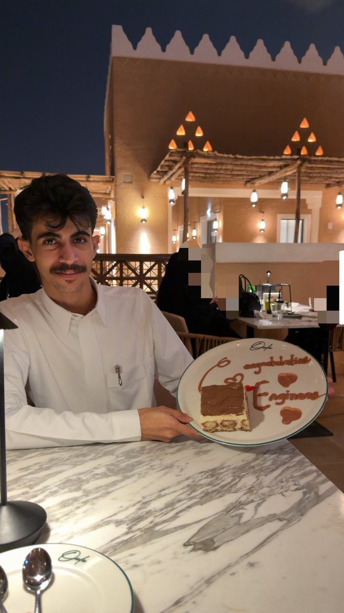 اسامه العنزي tweet media