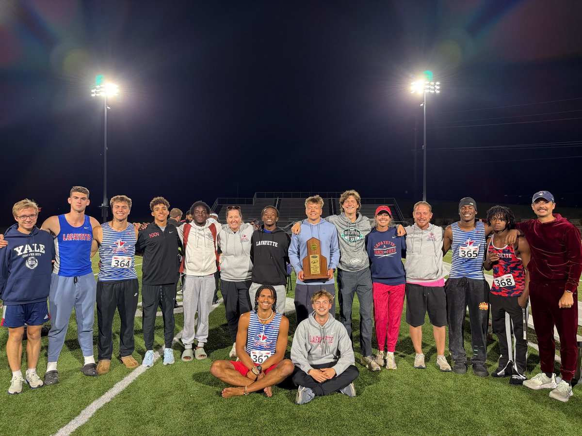 jackson_grantz's tweet photo. Class 3A, Region 6 Champions!! 
Scored in all 4 of my events and ran a 22.59 200m PR! Next is state! Let’s go generals! https://t.co/XGiYMLDFH2