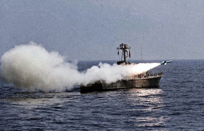 FPRI's tweet photo. Check out Frzand Sherko's piece from the #OrbisArchives for an in-depth analysis of Iran's deterrence tactics at sea. #OrbisJournal @NunnSchoolGT https://t.co/JHzAYtuWGF https://t.co/5vbaJzwOMP