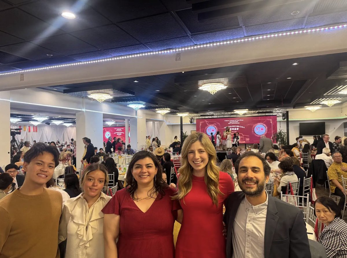 DataScienceAll1's tweet photo. We were honored to celebrate the Chinese School of San Diego’s 100th anniversary at their Golden 100 Gala! 🎉 

DSA is proud to support community partners who continually show up for our events and mission. It was a beautiful night of culture, community, and shared impact! 🤝 https://t.co/OTsWs7swFT