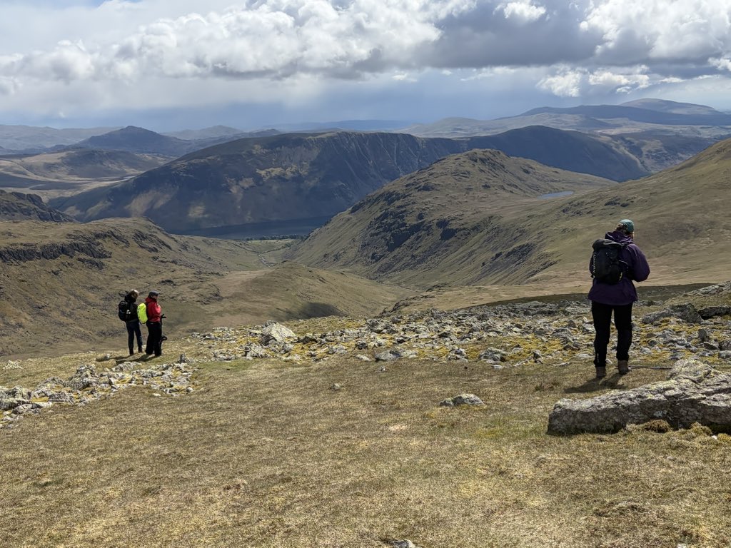 TeamWalking's tweet photo. Day five of our Walking the Wainwrights - Western Fells. We will summit all 33 fells in seven days of walking, finishing with Kirk Fell on Saturday. 

Hardly any rain, despite the forecast ☀️

Buckbarrow 420m
Seatallan 692m
Haycock 797m
Caw Fell 697m
Middle Fell 582m https://t.co/WZ4xcXDZJK