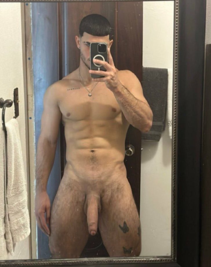 Yadiel (backup) tweet media