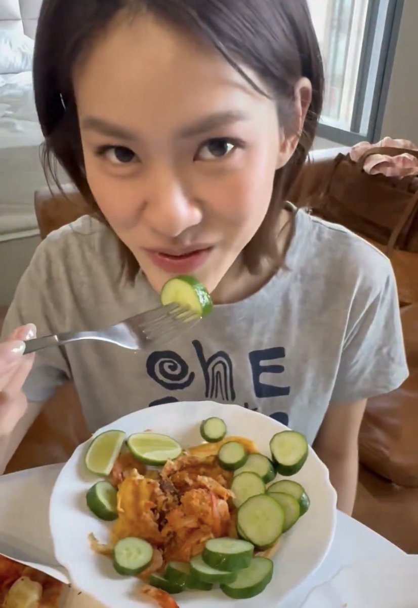 sass(y) ʚ♡⃛ɞ tweet media