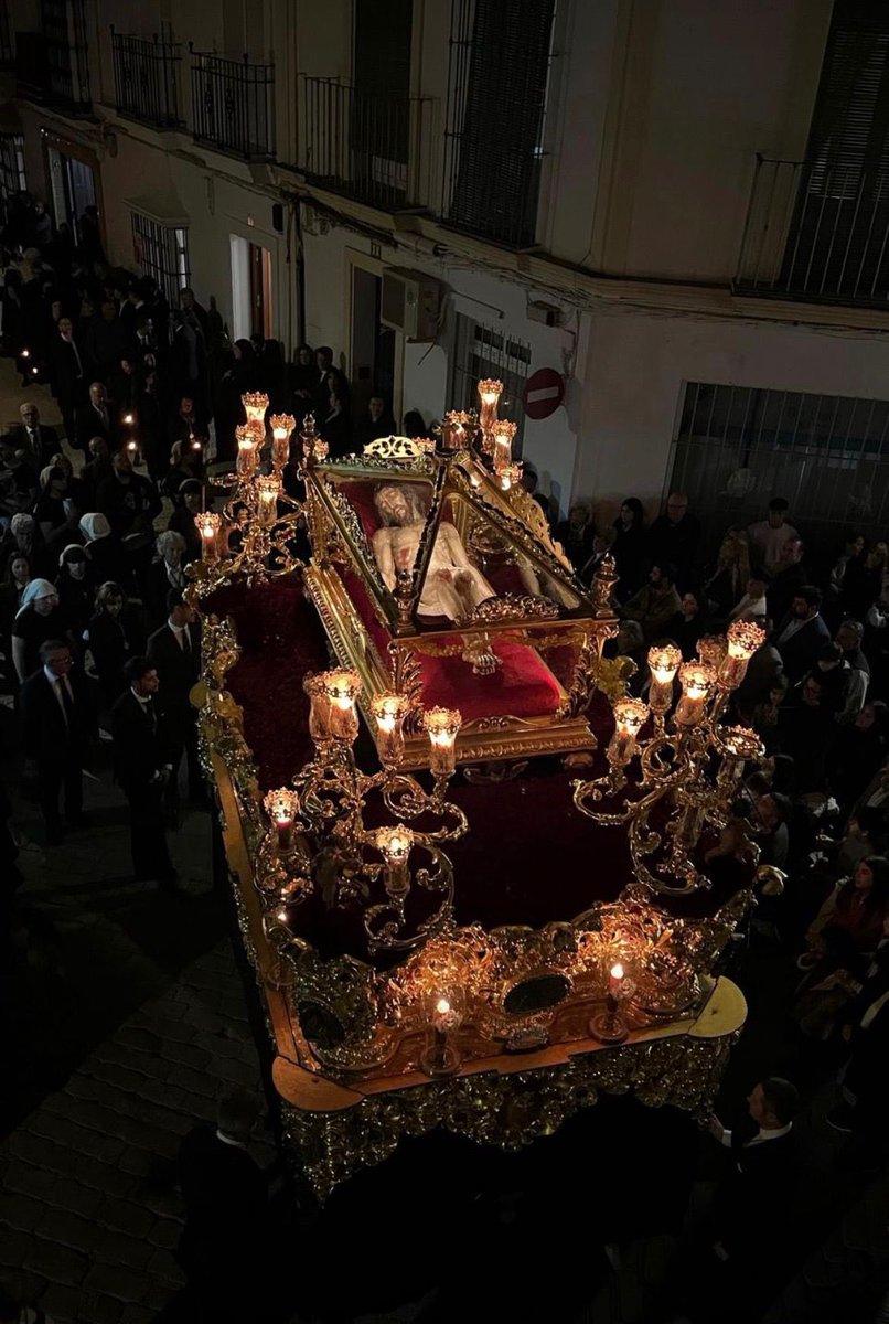 dolores_puebla's tweet photo. 📸 GALERÍA VIERNES SANTO.

Compartimos la galería multimedia de la Estación de Penitencia del pasado Viernes Santo.

Agradecemos la cesión de fotografías y vídeos a Rafael Núñez, Alba Naranjo y a Puebla Cofrade. https://t.co/d0uz4Vd0QB