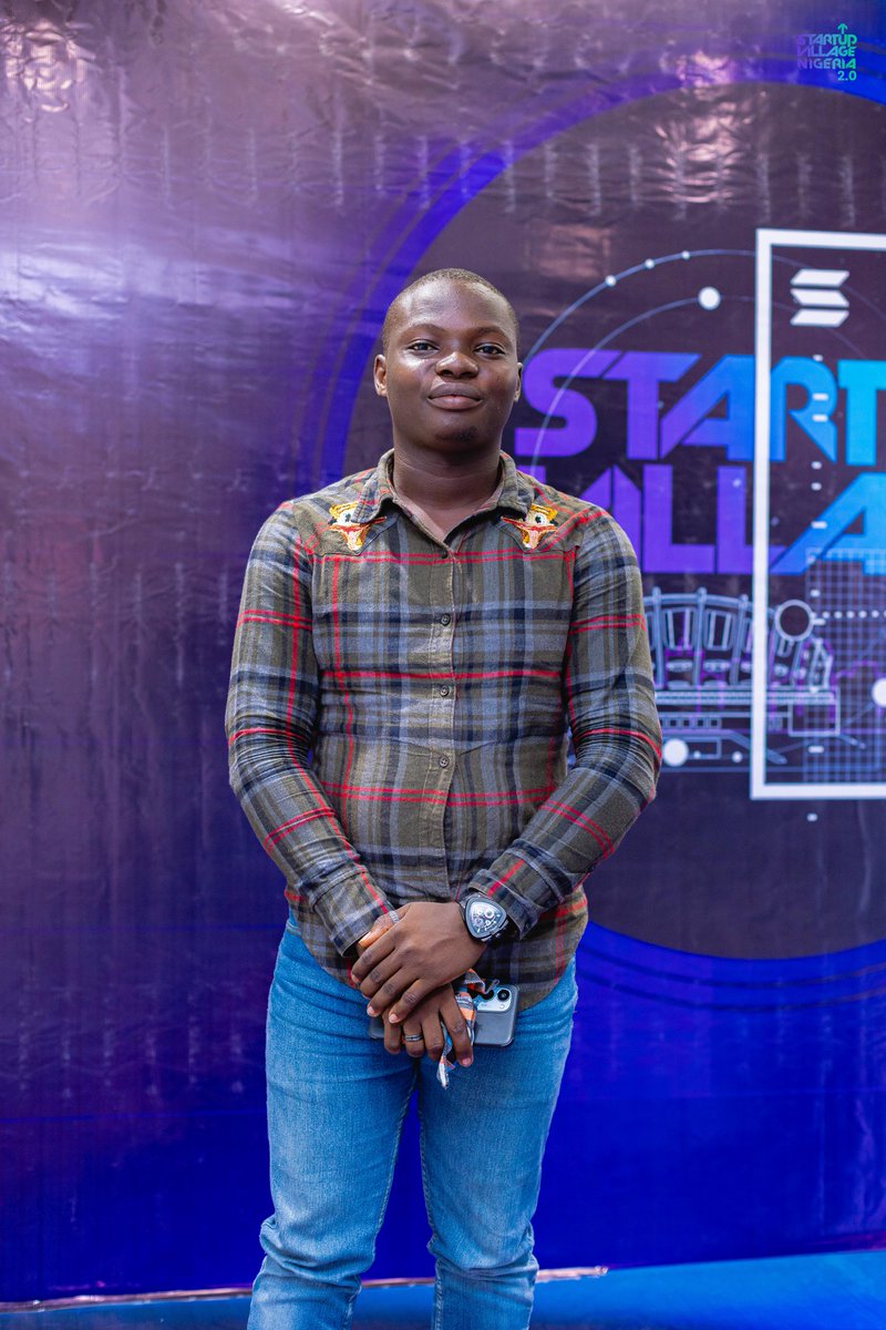 Adeola Lasisi tweet media