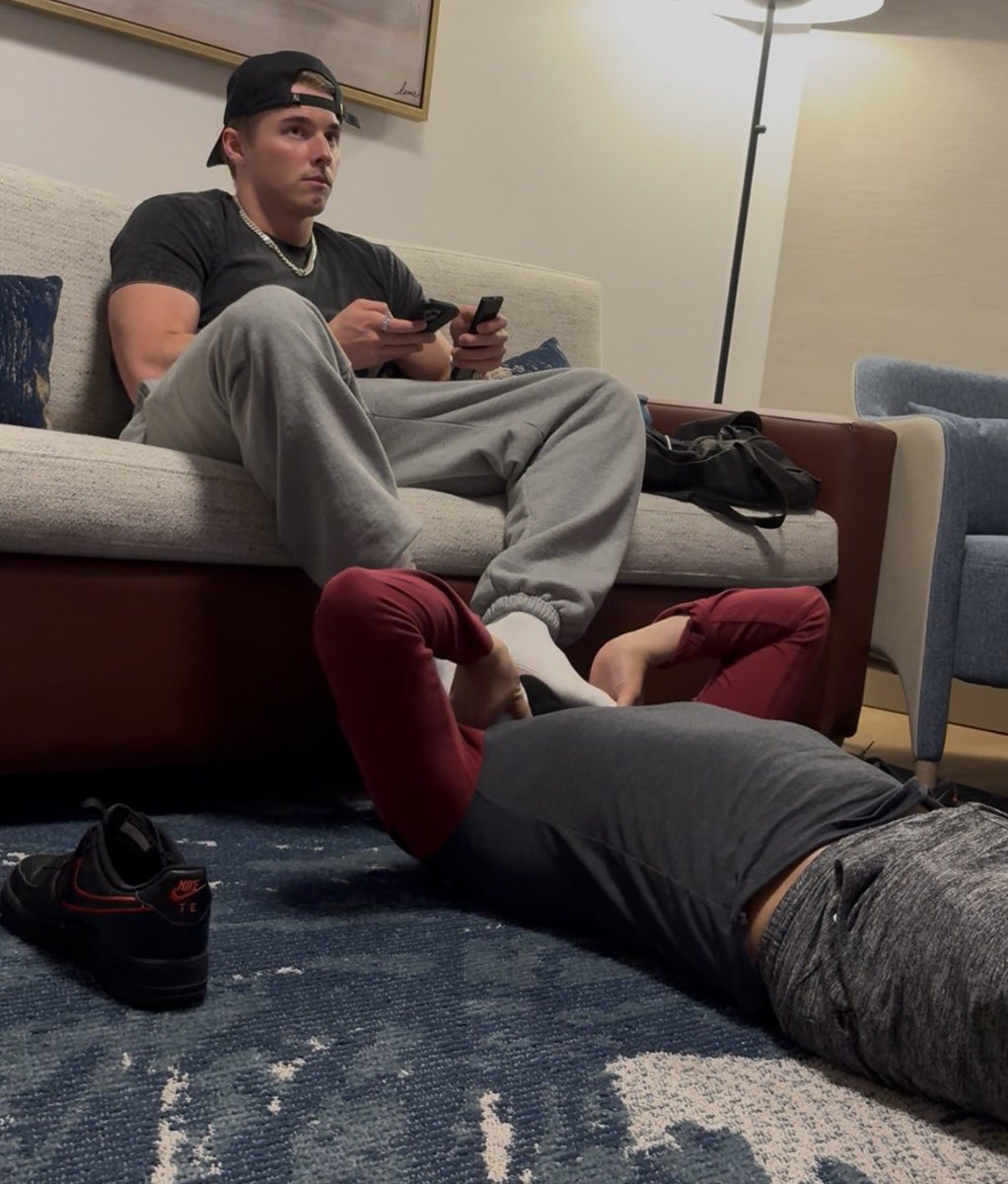 Alpha Chris tweet media
