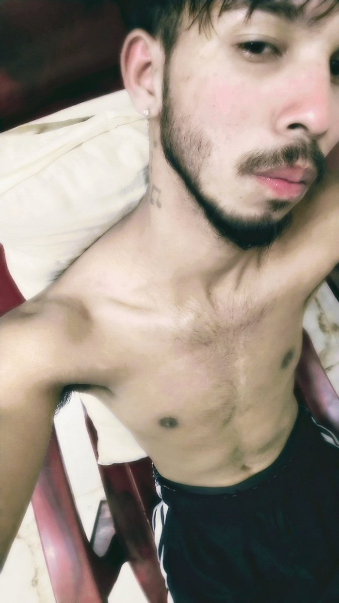 Aryan112boy's tweet photo. Hi friends Na Chennai le irukku 
Meet Pannu na DM banenge vars bottom 20 👅🍆 https://t.co/mQQAq6Glyc