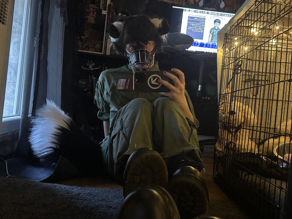 eddelvia's tweet photo. Puppy soldier is back arf https://t.co/ePL2fliYkR